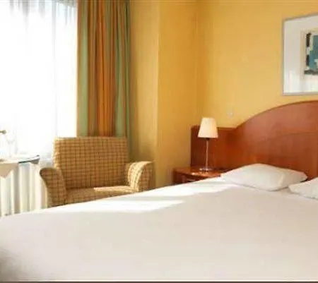 Acces 4* Ostenda